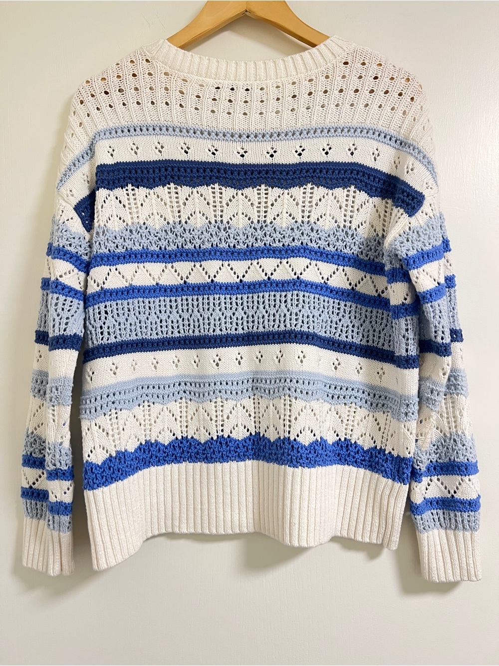 LOFT Chunky knit Open Stitch Cream Sweater with Light and Royal Blue Stripes, M - Picture 4 of 9